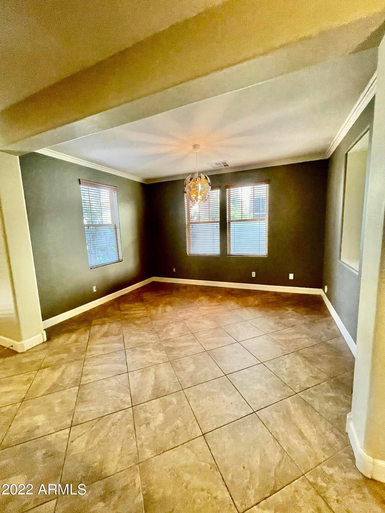 13586 N 152nd Drive - Photo 8