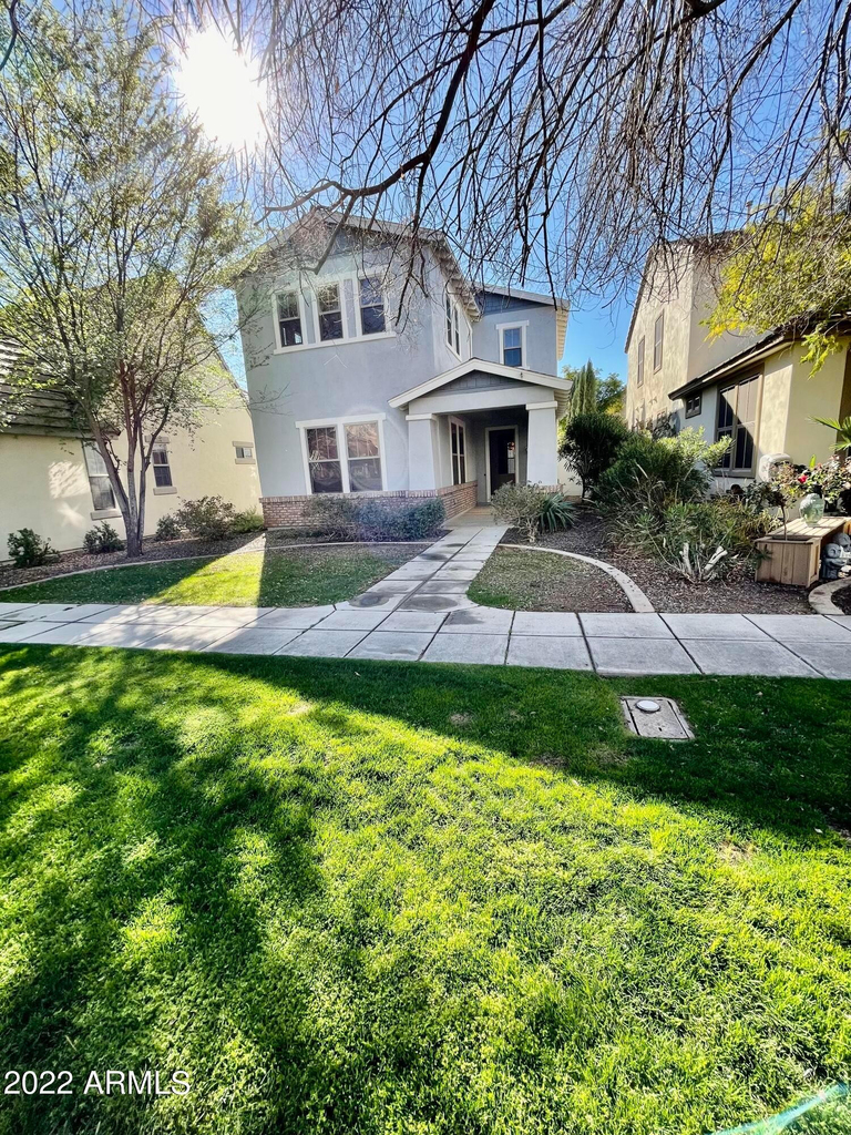 13586 N 152nd Drive - Photo 3