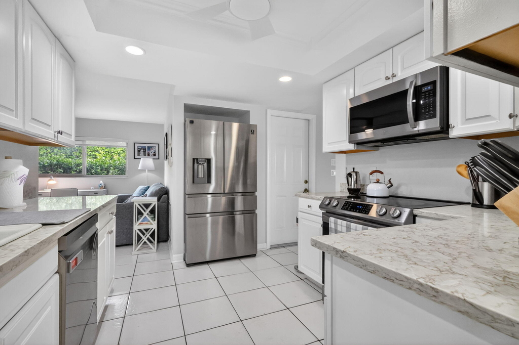 6372 Sleepy Willow Way - Photo 17