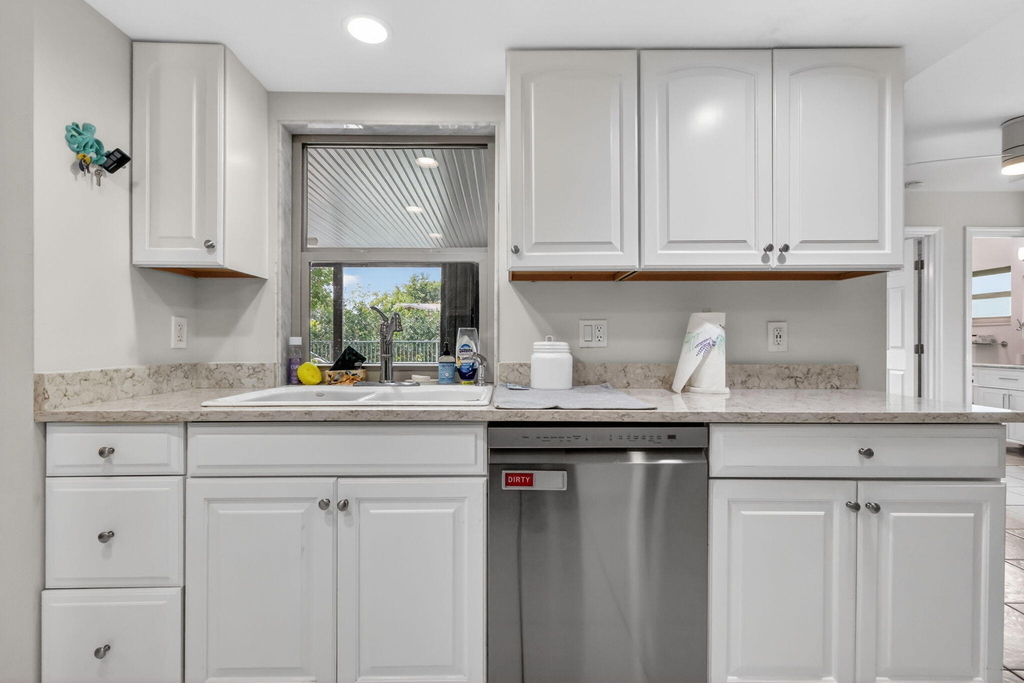 6372 Sleepy Willow Way - Photo 13