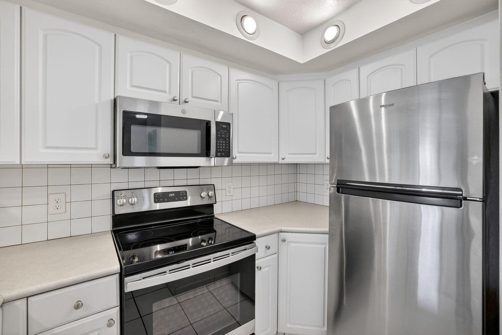1000 River Reach Drive - Photo 21