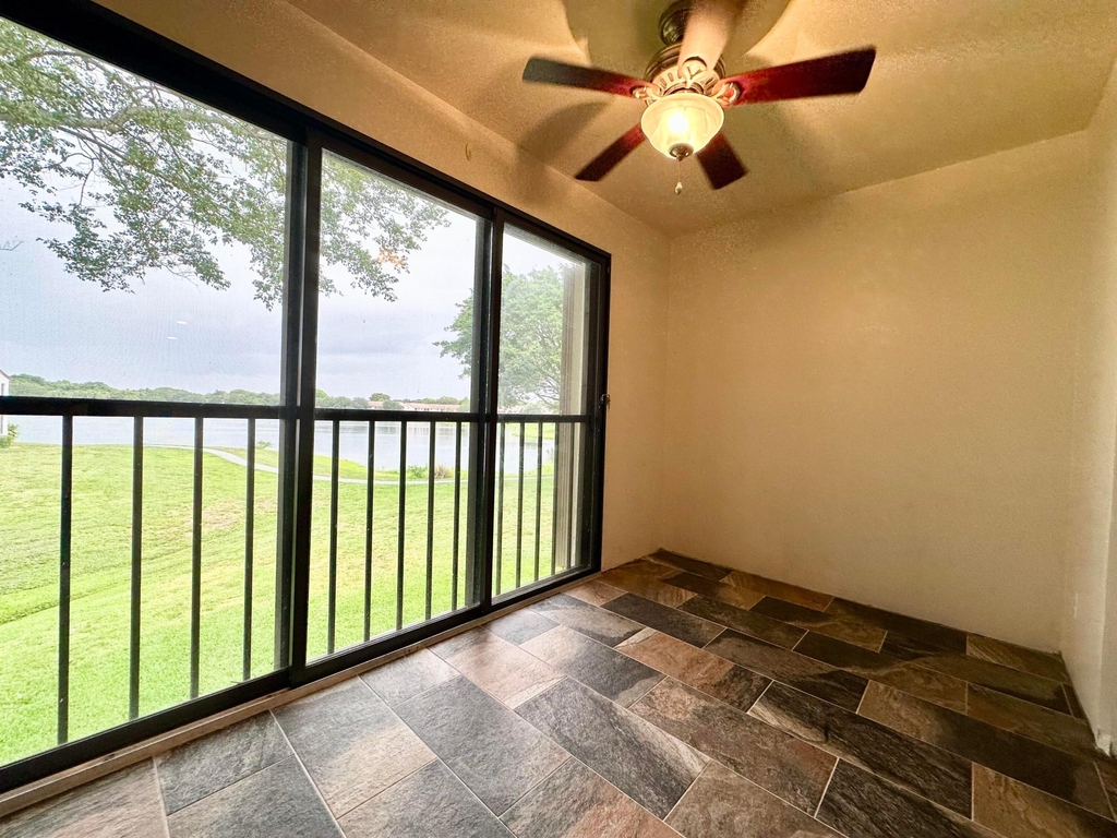 2800 Palmwood Terrace - Photo 21