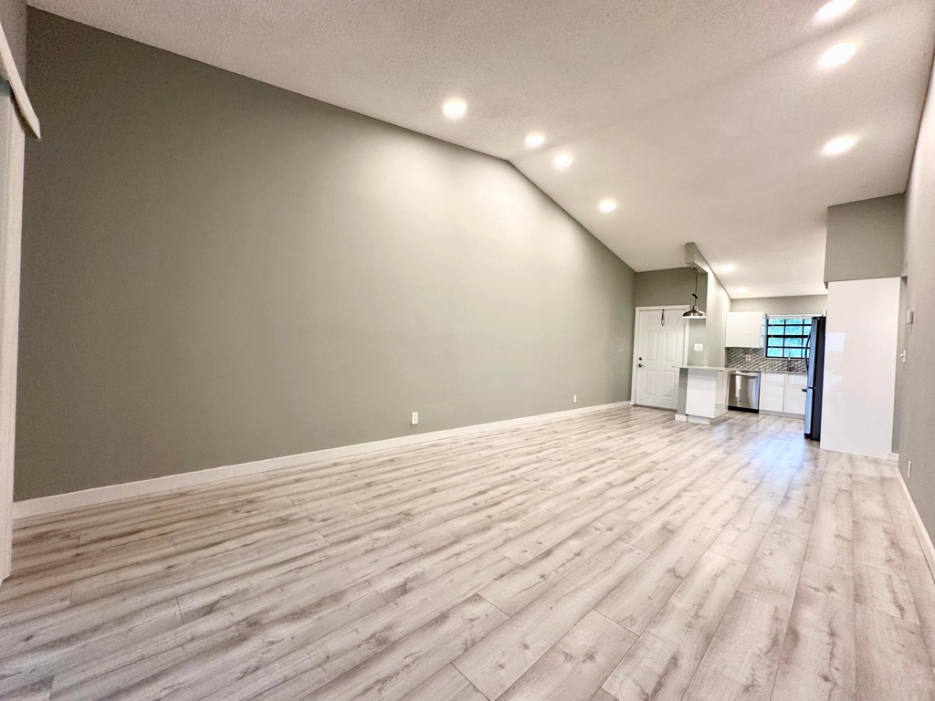 2800 Palmwood Terrace - Photo 7