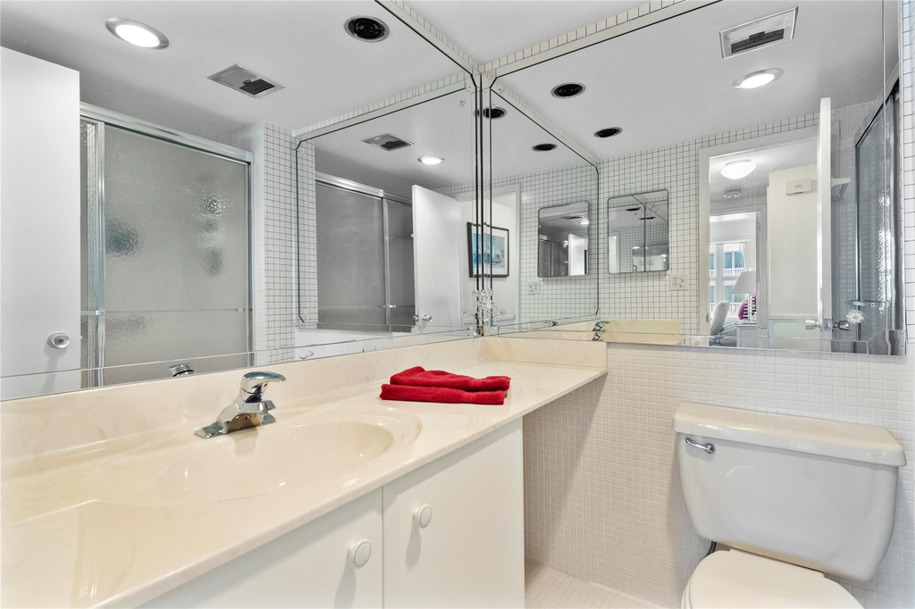 4010 Galt Ocean Drive - Photo 12
