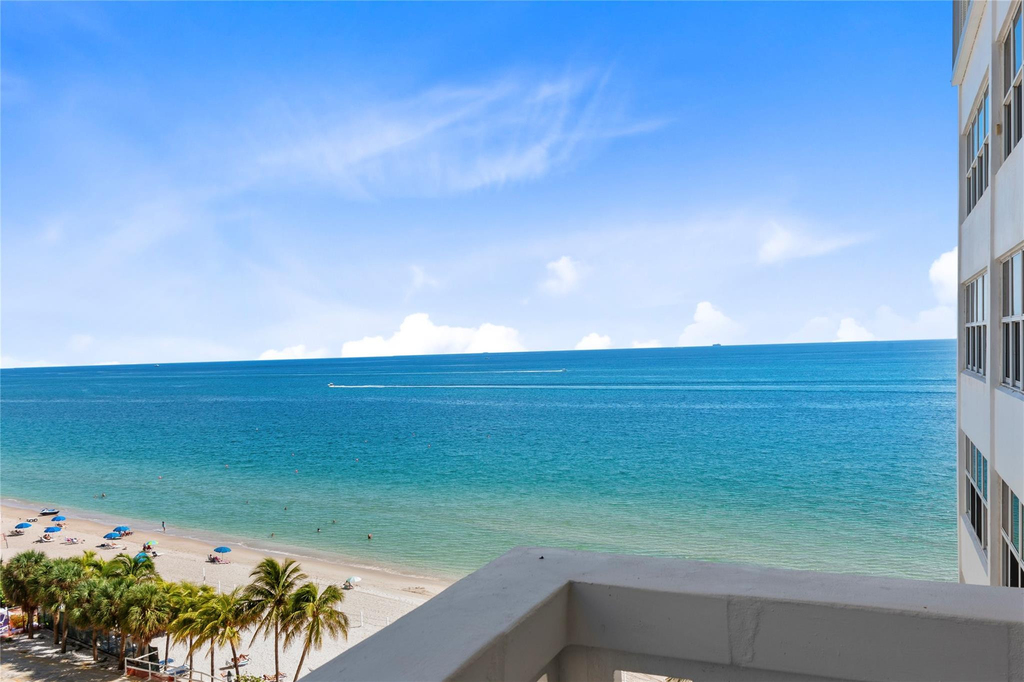 4010 Galt Ocean Drive - Photo 2