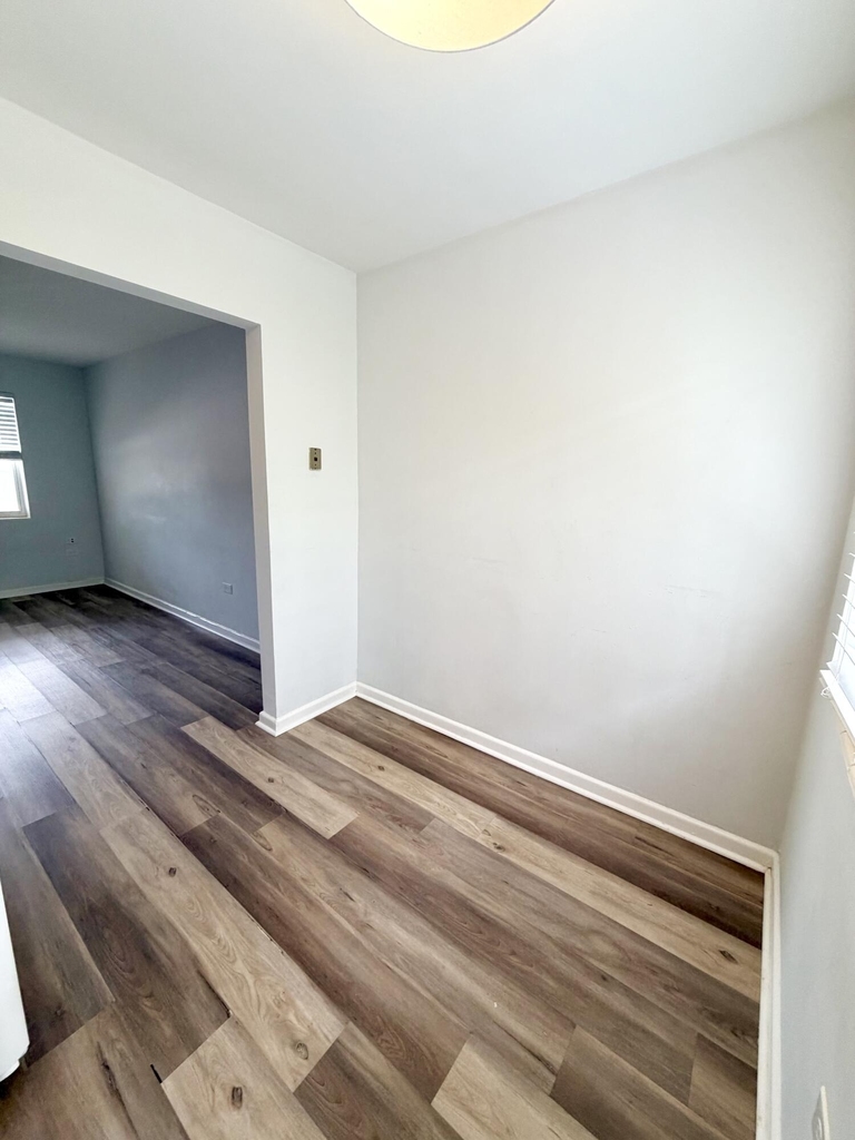 1502 N J Street - Photo 3