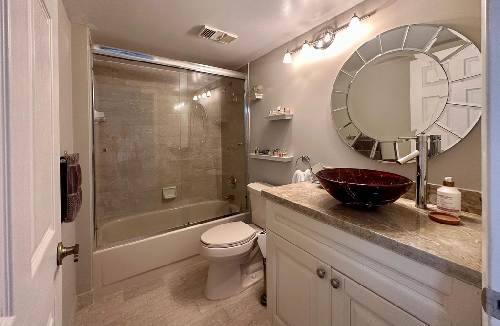 7582 Regency Lake Drive - Photo 13