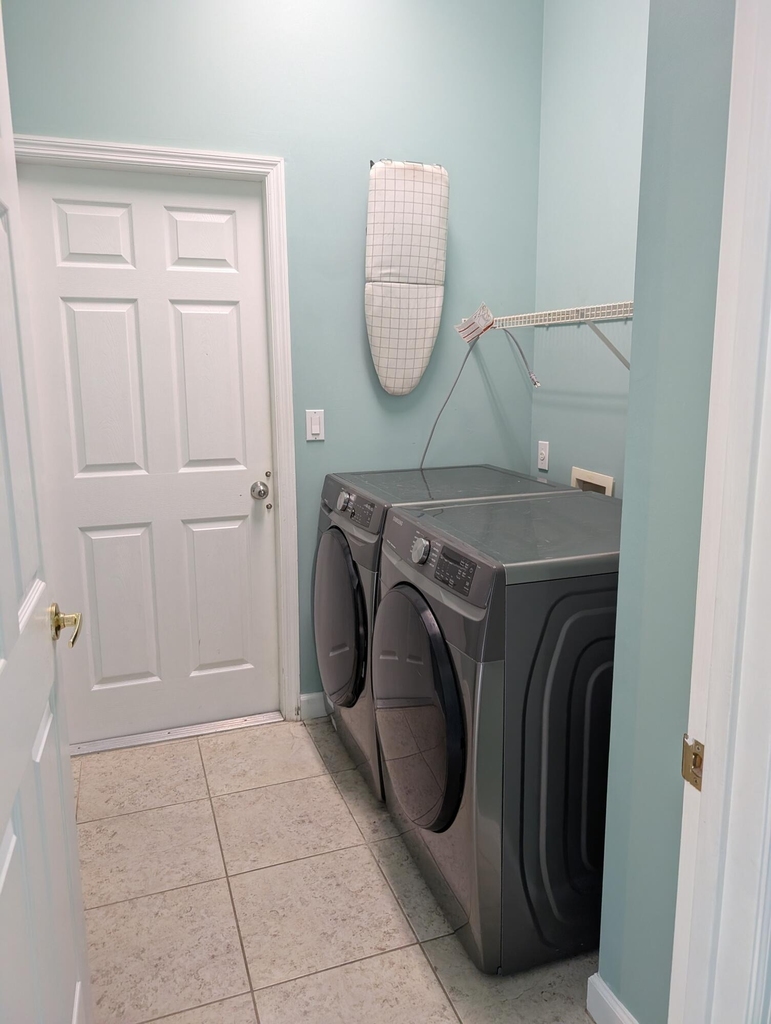 708 Sw Saint Vincent Cove - Photo 4