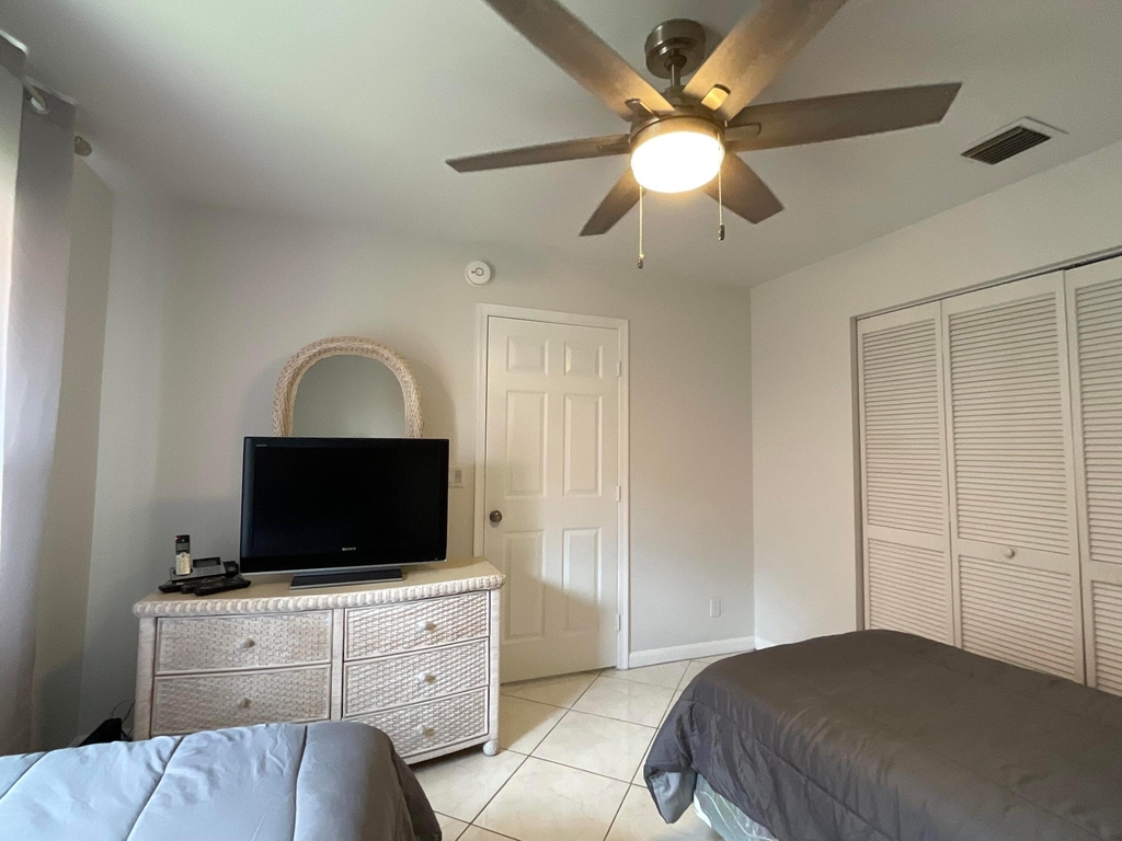 5574 Royal Lake Circle - Photo 22