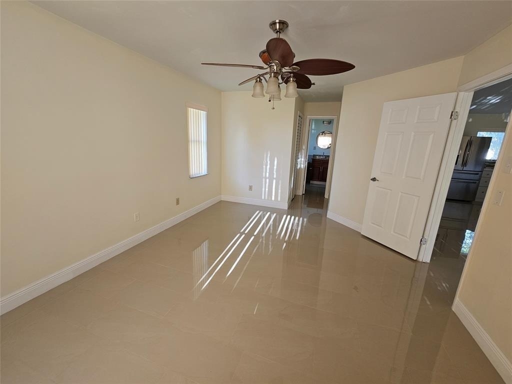 3110 Se Card Terrace - Photo 13