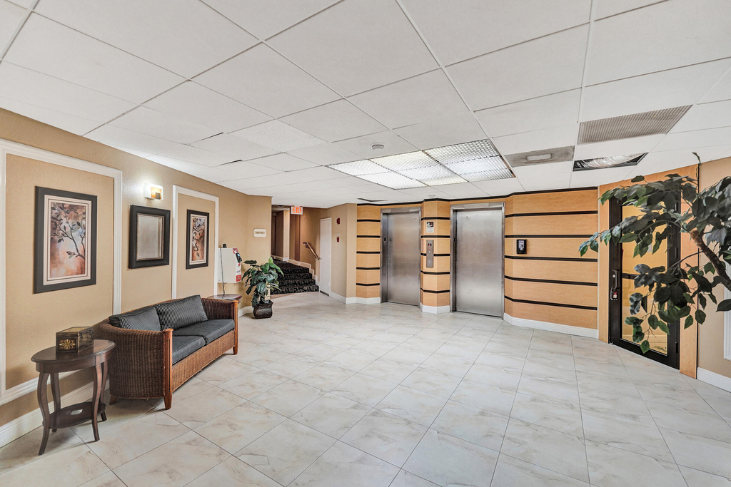 3800 N Hills Drive - Photo 30
