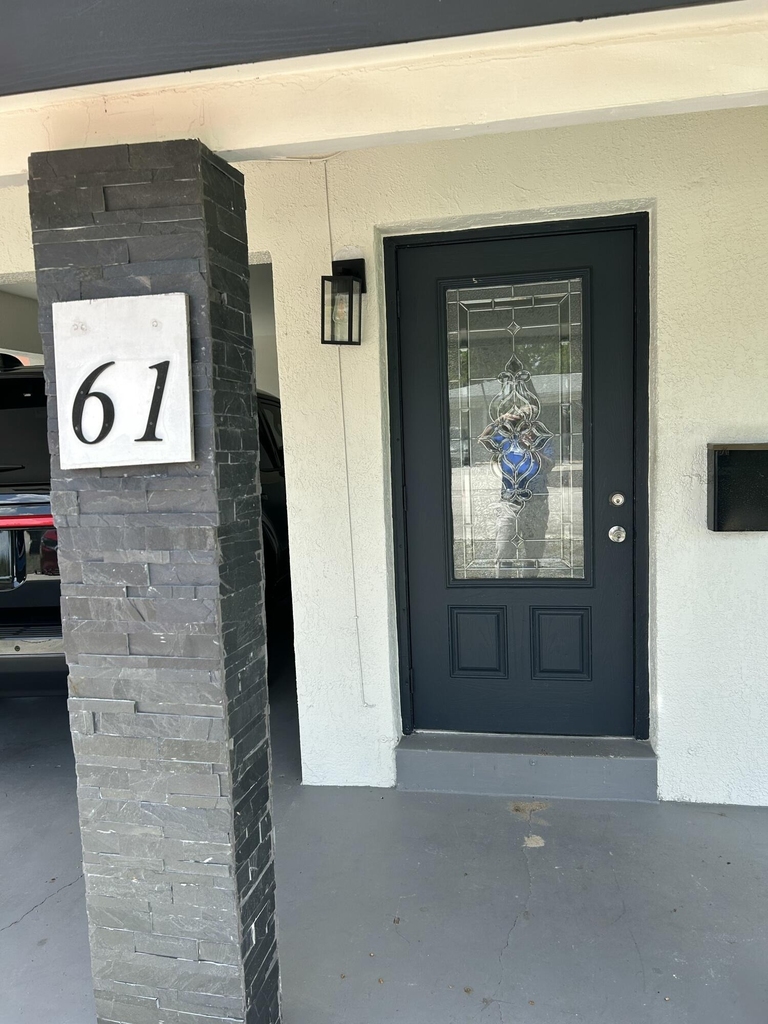 61 Nw 47th Street - Photo 0