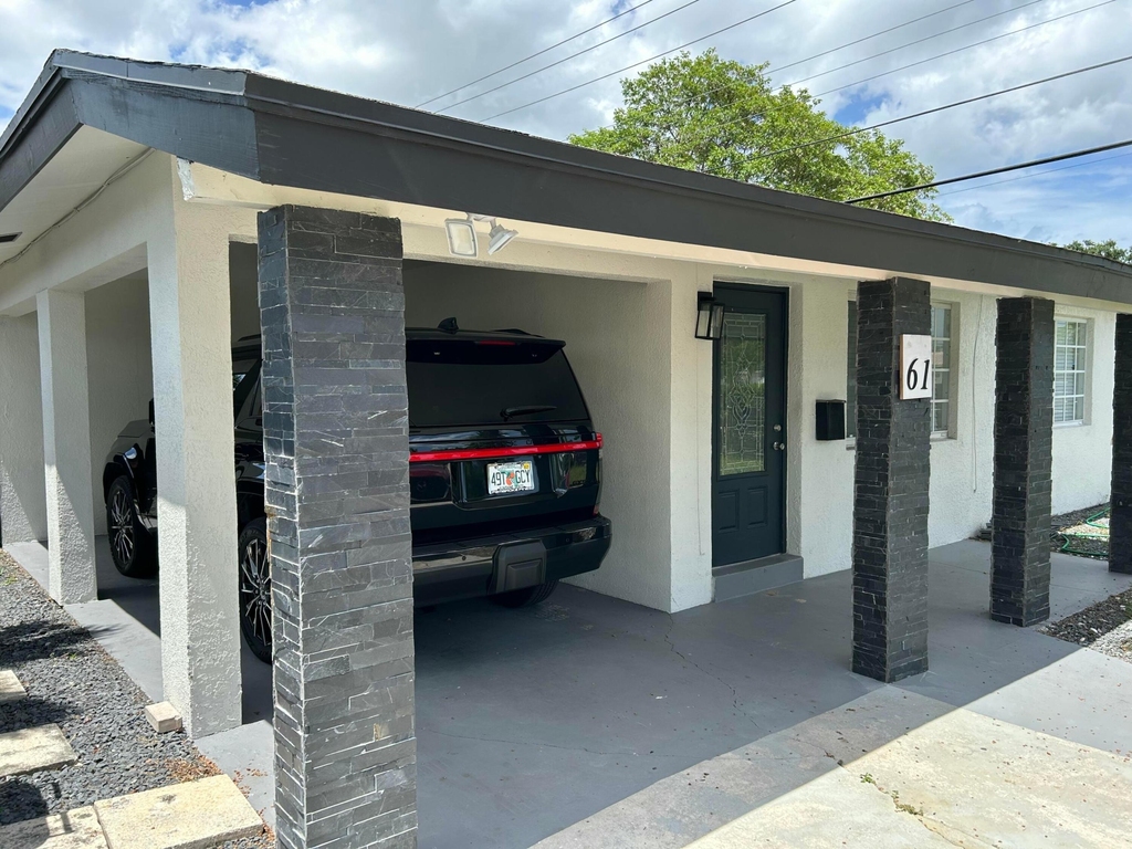 61 Nw 47th Street - Photo 2