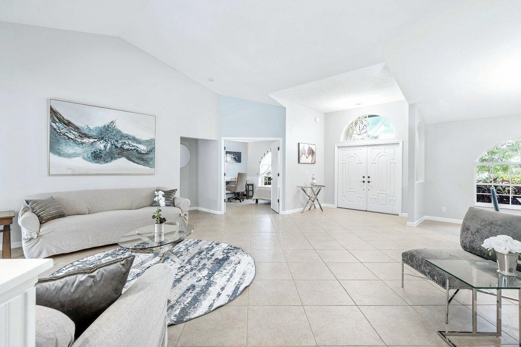 12898 Buckland Street - Photo 1