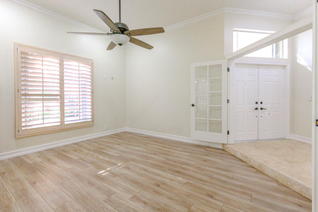 4082 Trenton Avenue - Photo 2
