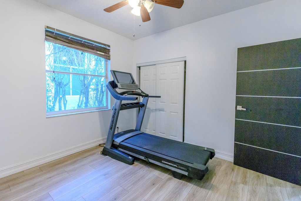 4082 Trenton Avenue - Photo 19