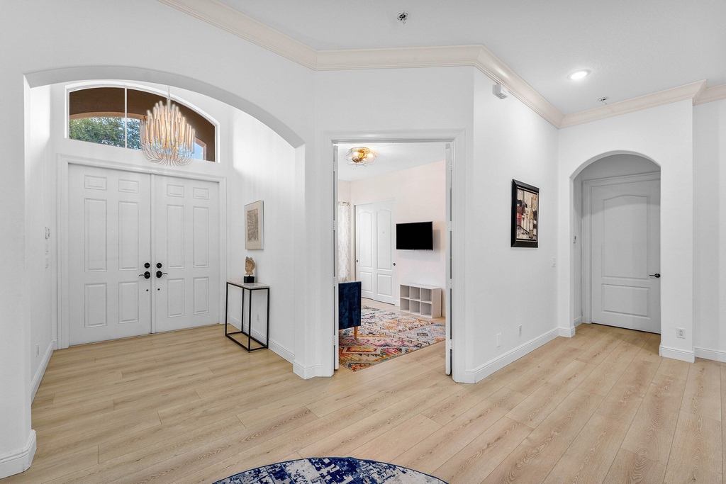 2068 Wightman Drive - Photo 4