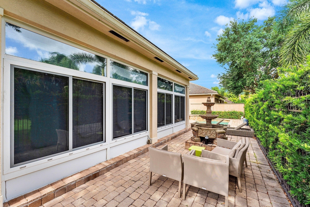2068 Wightman Drive - Photo 35