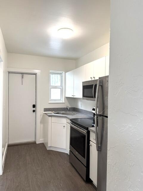 715 2nd Avenue S - Photo 2