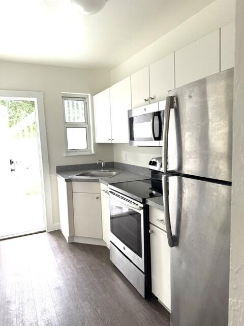 715 2nd Avenue S - Photo 3