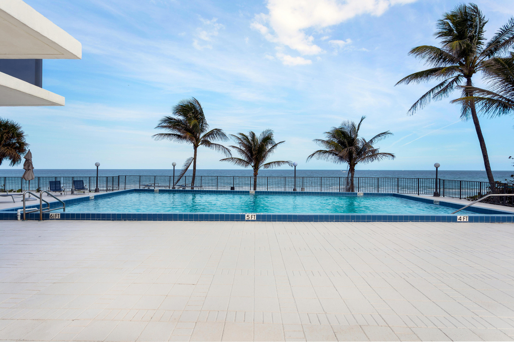 2066 N Ocean Boulevard - Photo 31
