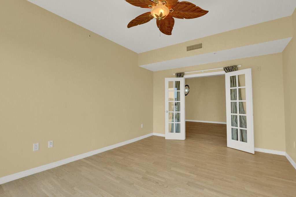 370 Golfview Road - Photo 4