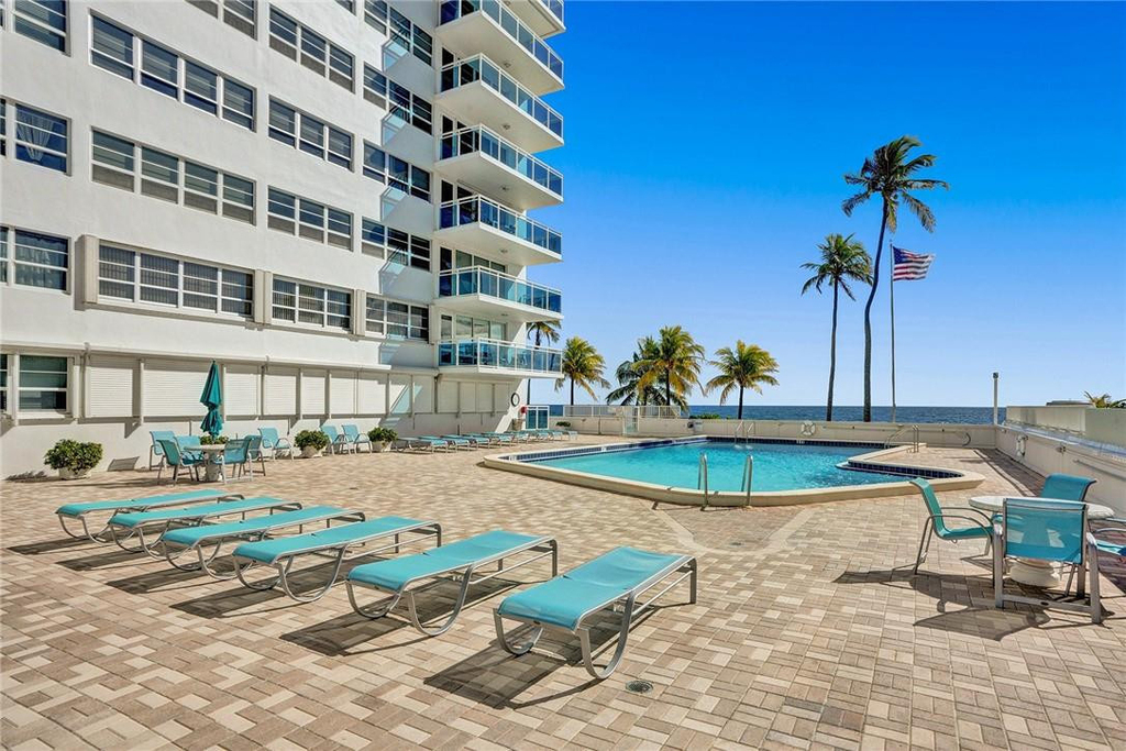 3430 Galt Ocean Drive - Photo 38