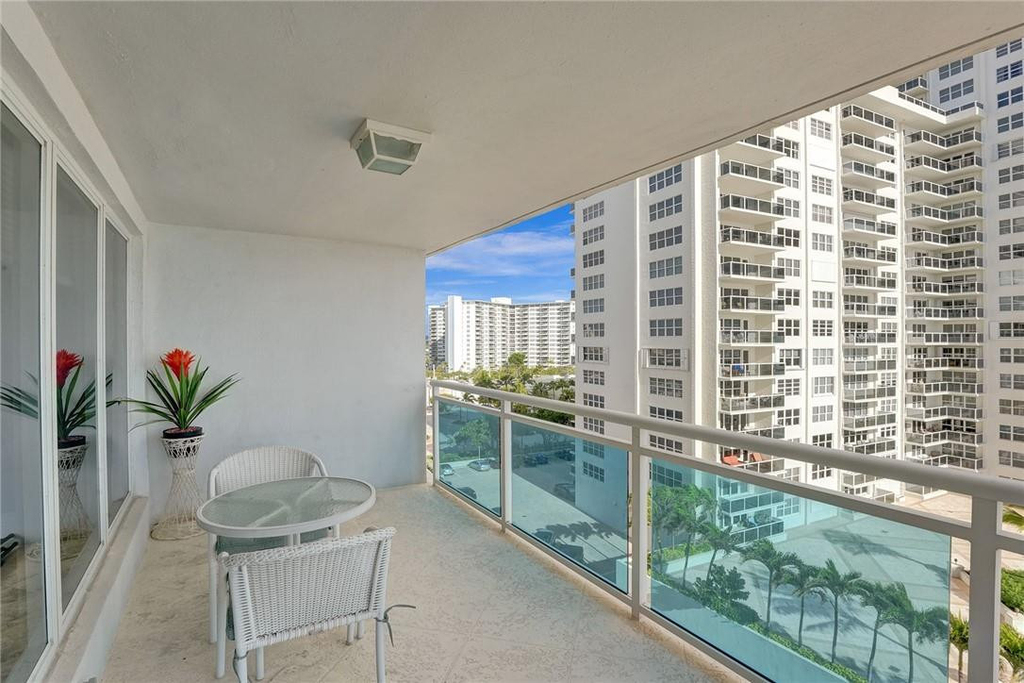 3430 Galt Ocean Drive - Photo 30