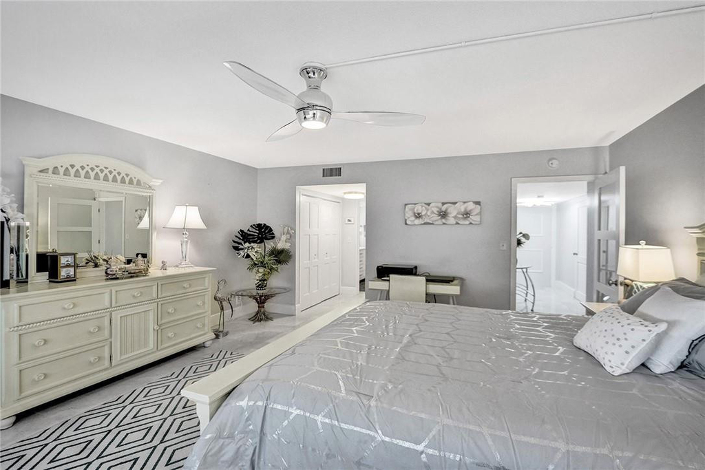 3430 Galt Ocean Drive - Photo 21