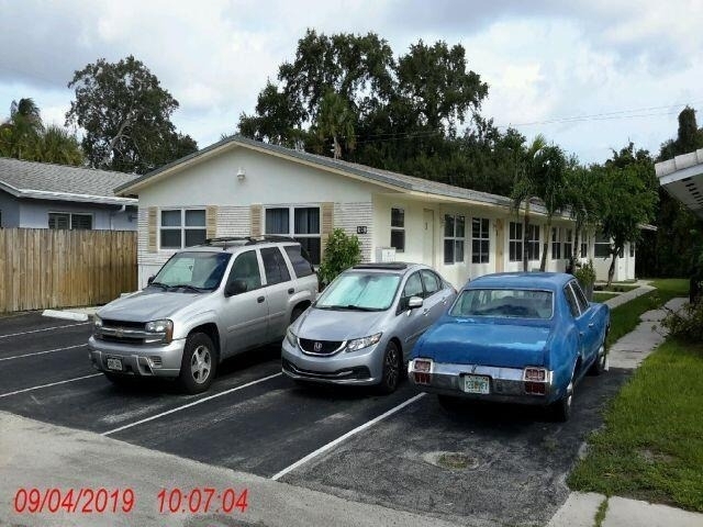 233 Nw 25th Street - Photo 0