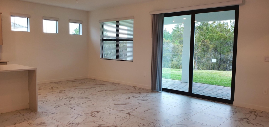 1949 Ne Ocean Dunes Drive - Photo 14
