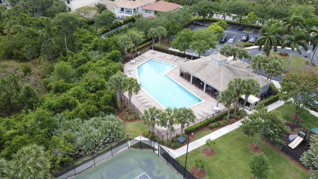 1196 Se Fleming Way - Photo 42