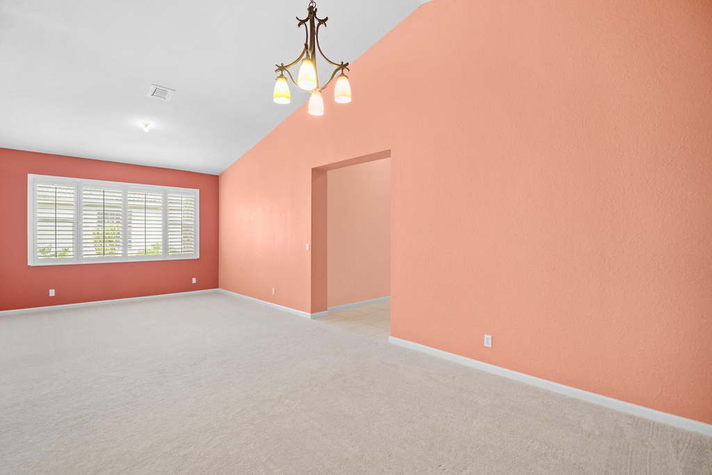 1196 Se Fleming Way - Photo 12