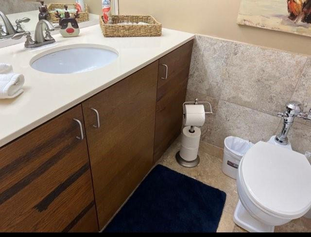 26 Diplomat Parkway - Photo 4