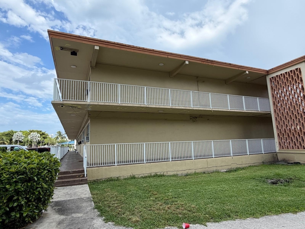 26 Diplomat Parkway - Photo 12