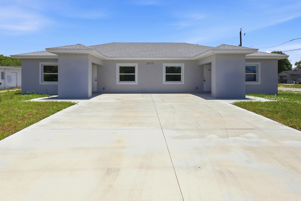 2955 Dunbar Street - Photo 1