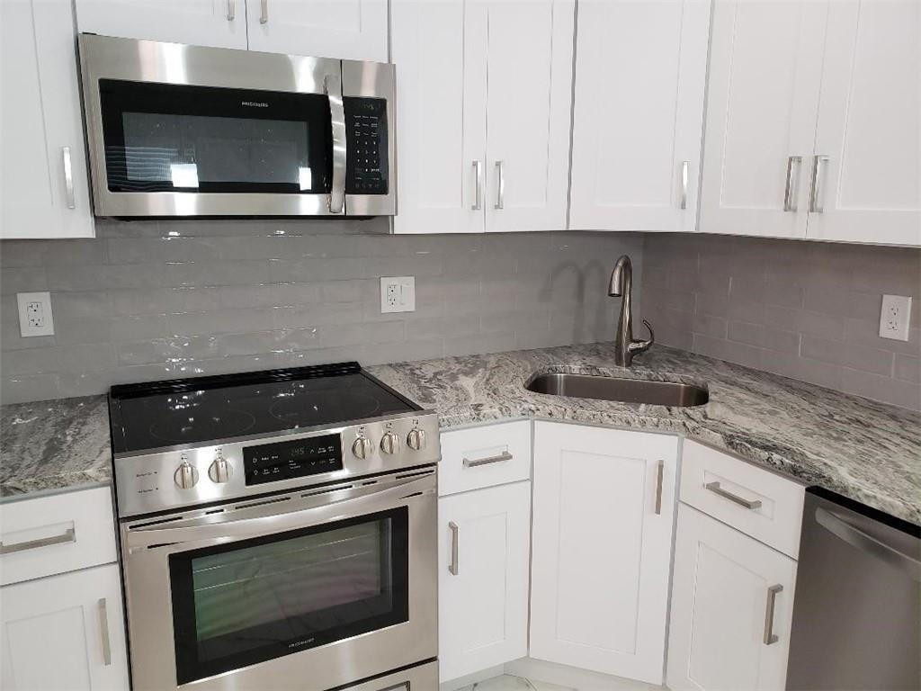 5201 Ne 24th Terrace - Photo 2