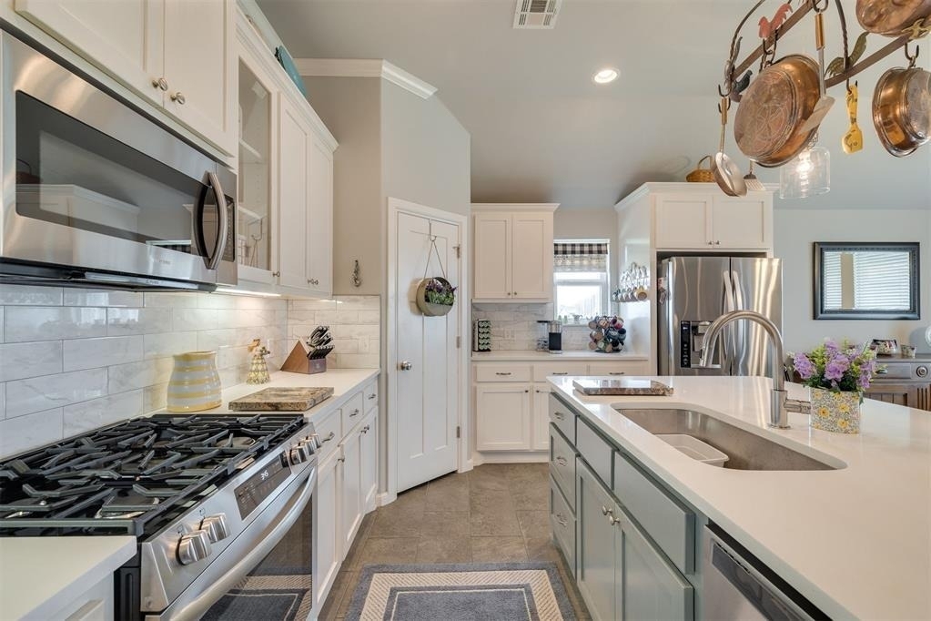 18500 Summer Grove Avenue - Photo 13