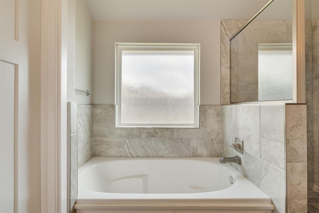18500 Summer Grove Avenue - Photo 19