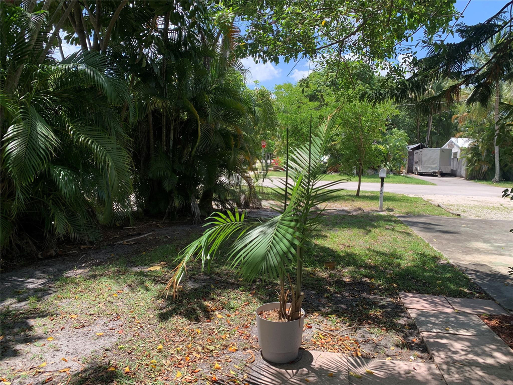 801 Sw 10th Street - Photo 30