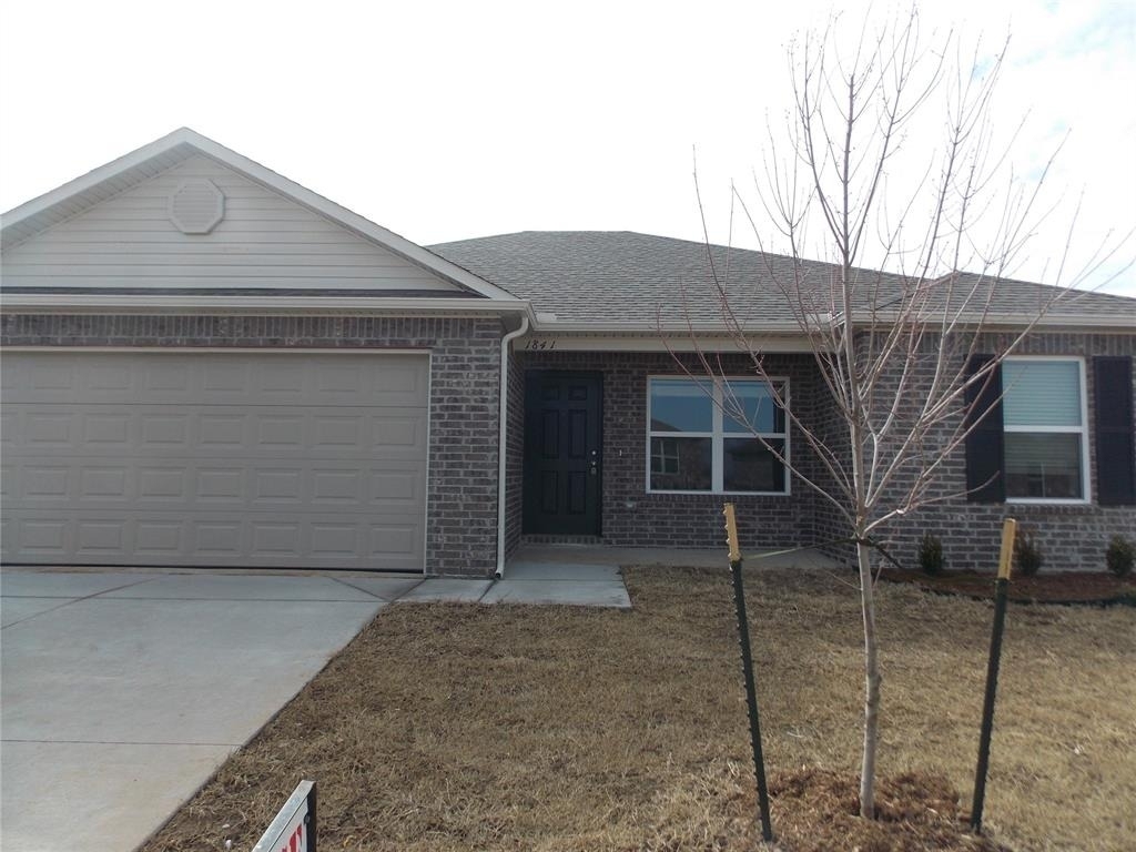 1841 Jack Rabbit Lane - Photo 0