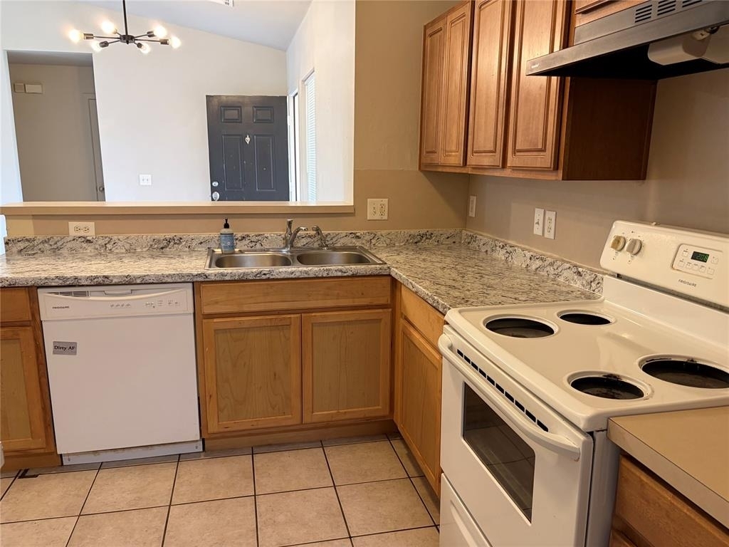 2704 Fennel Road - Photo 14
