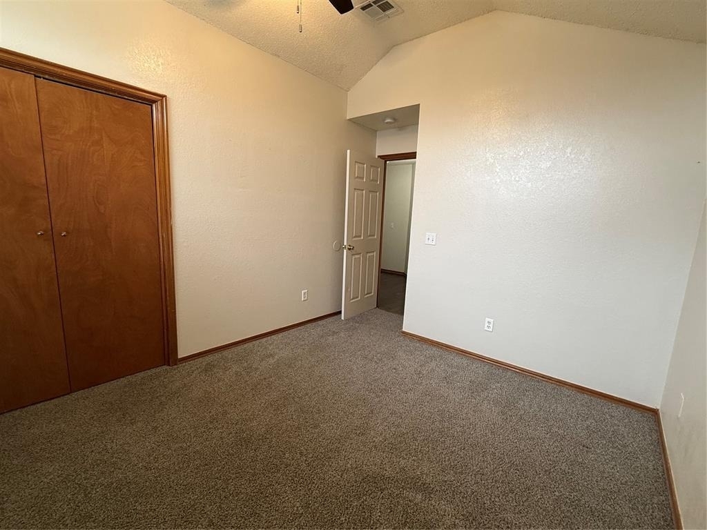 504 Eastridge Drive - Photo 6