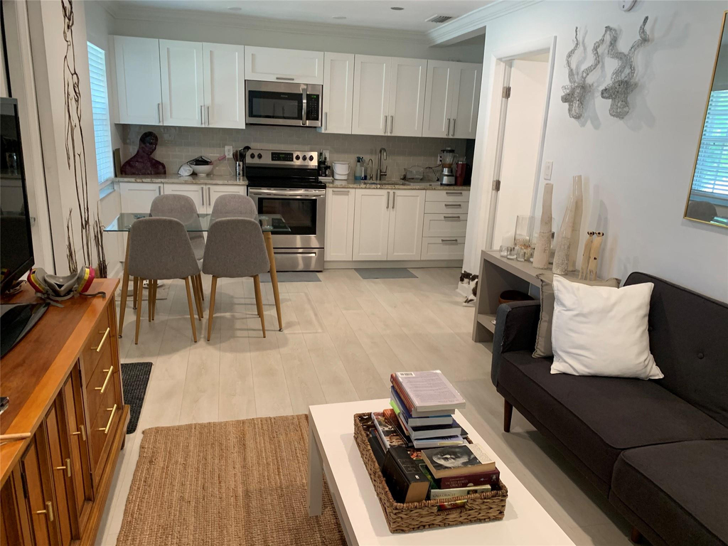 801 Sw 10th Street - Photo 4