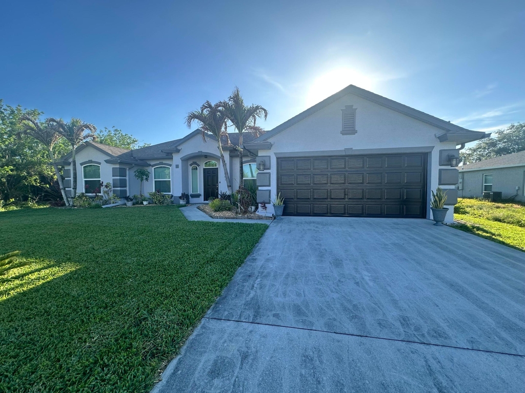 585 Sw Undallo Road - Photo 0