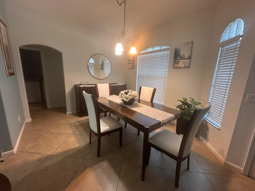 585 Sw Undallo Road - Photo 3