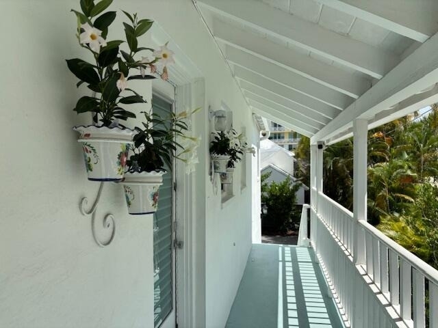 424 Chilean Avenue - Photo 8