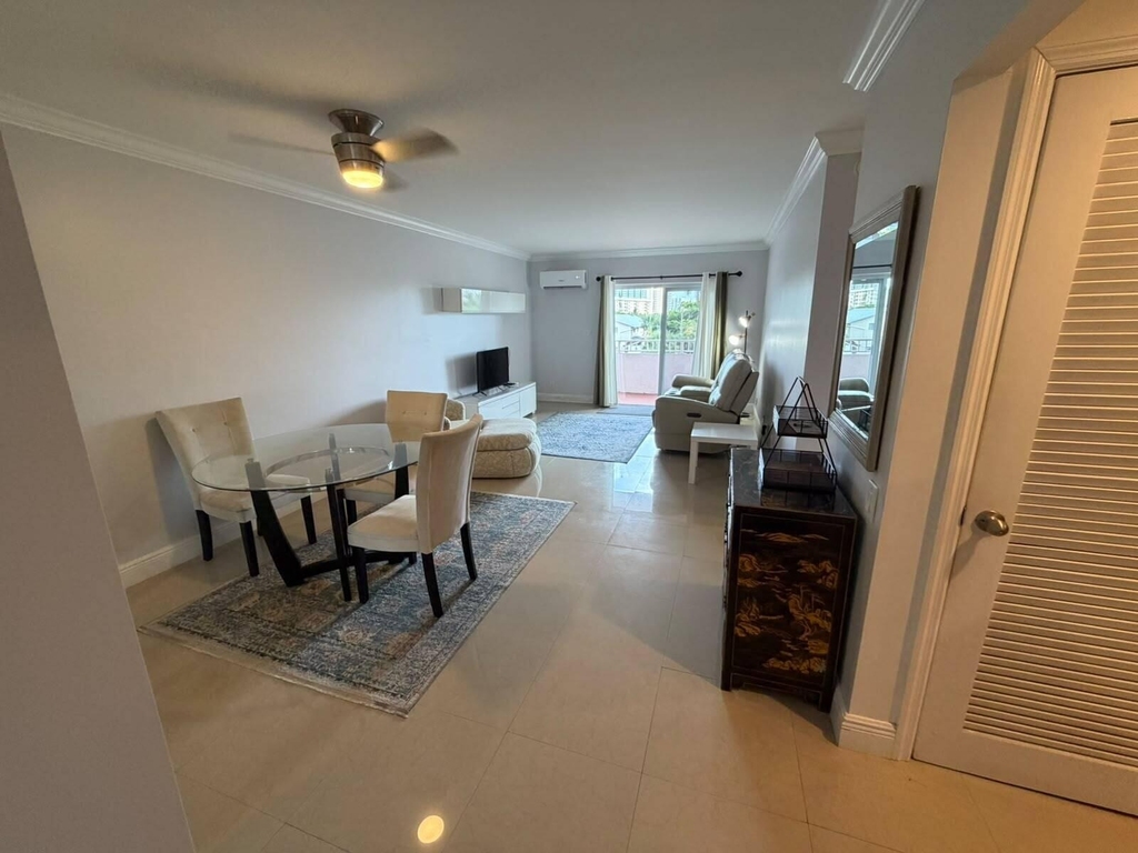 3201 Ne 14th St Causeway - Photo 2