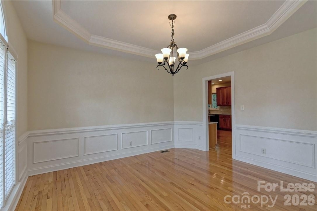 10496 Gunnison Lane - Photo 17