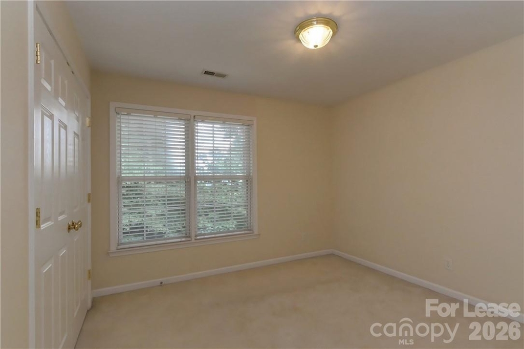 10496 Gunnison Lane - Photo 30